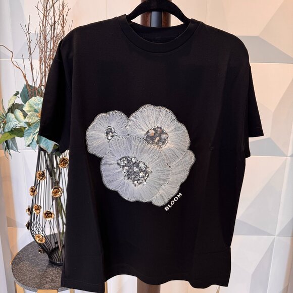 Oversized Floral T-Shirt w/ Lace & Gemstone Detail – Free Size - Picture 1 of 5